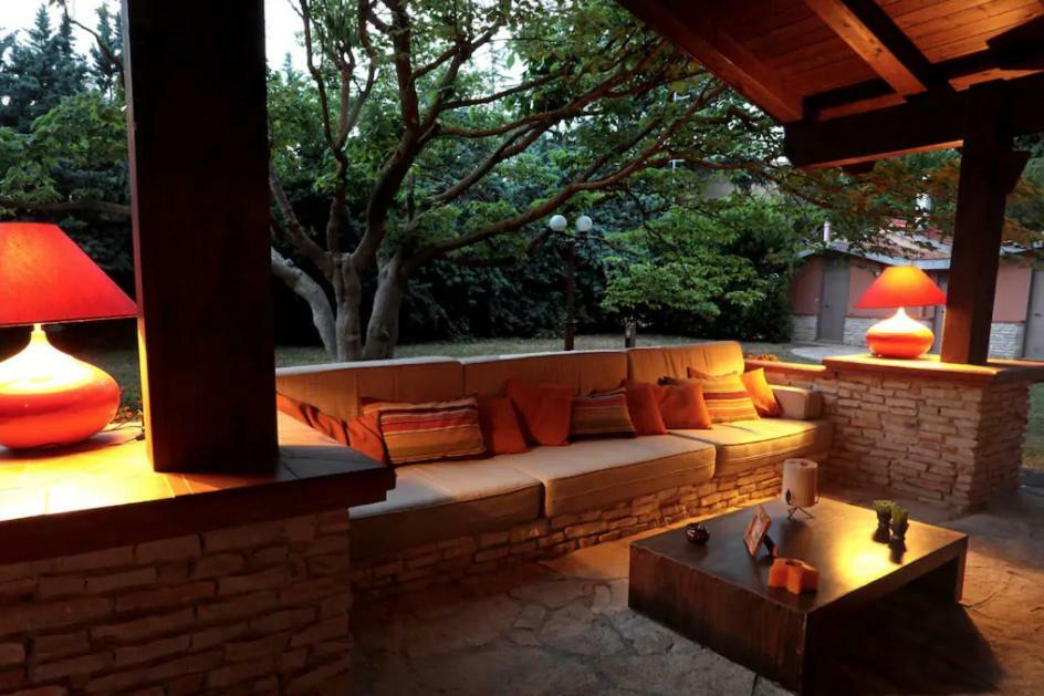 I Lari Castel Del Monte Bed & Breakfast Кастел дел Монте Екстериор снимка