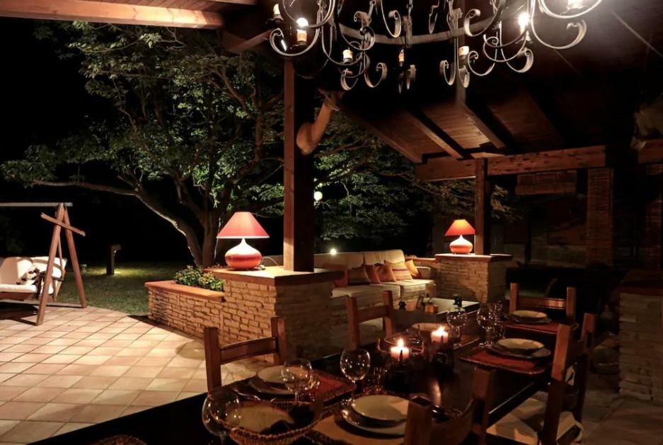 I Lari Castel Del Monte Bed & Breakfast Кастел дел Монте Екстериор снимка